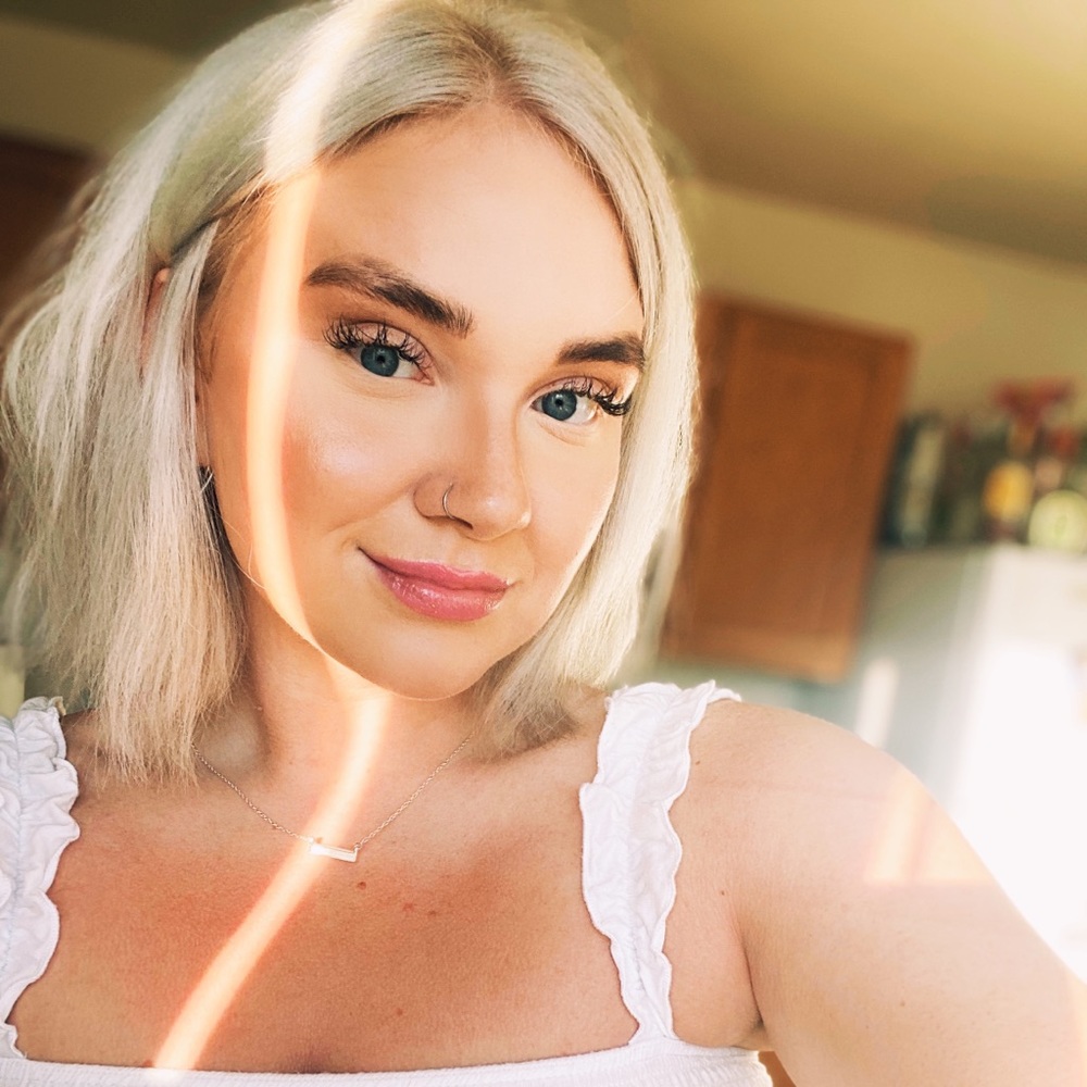 Meet your Posher, Trina